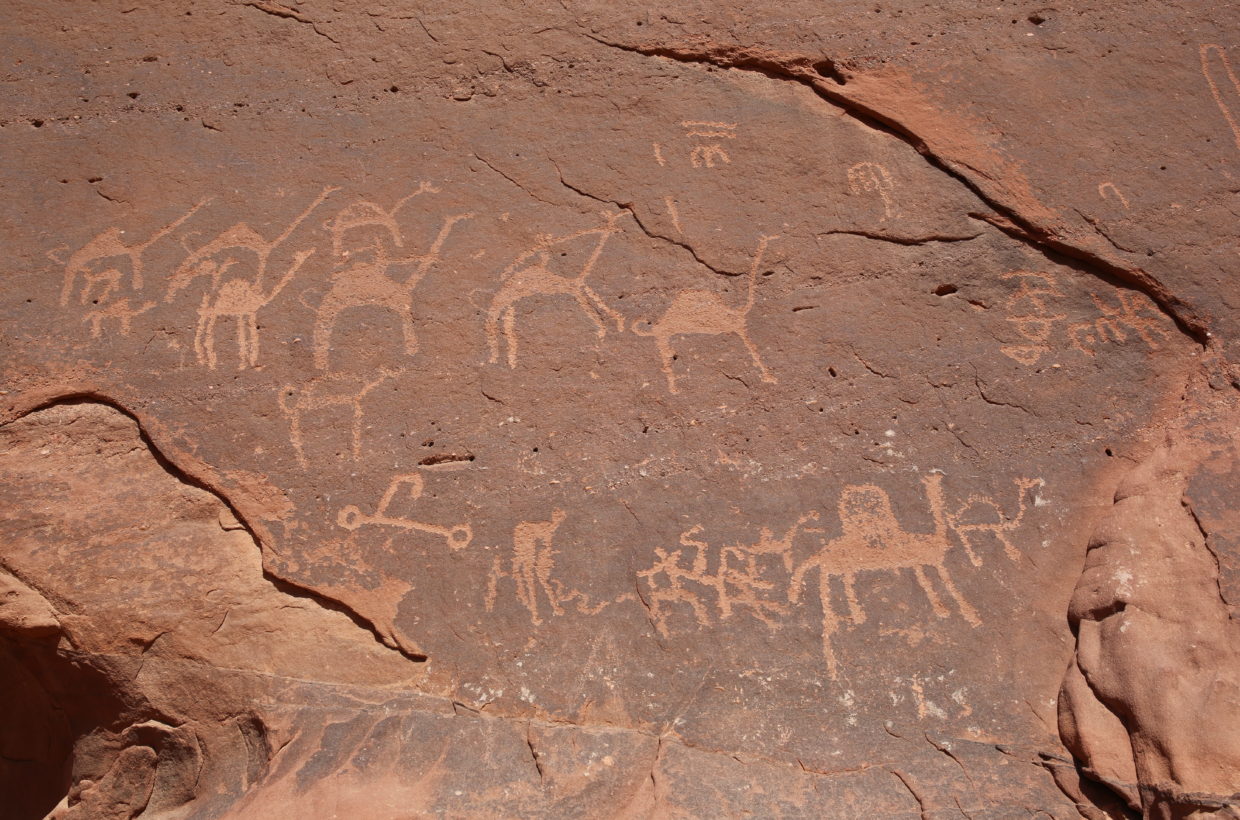 WADI RUM pétroglyphes